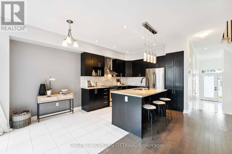 28594229/741-morningstar-way/mer-bleuebradley-estatesanderson-park/ottawa/ontario/K1W0G6_9