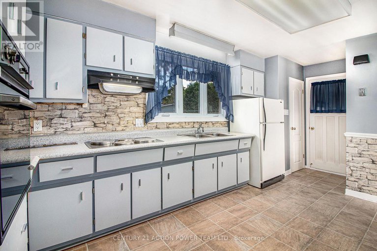 28840439/2-champagne-street/north-stormont-finch-twp/north-stormont/ontario/K0A1R0_11