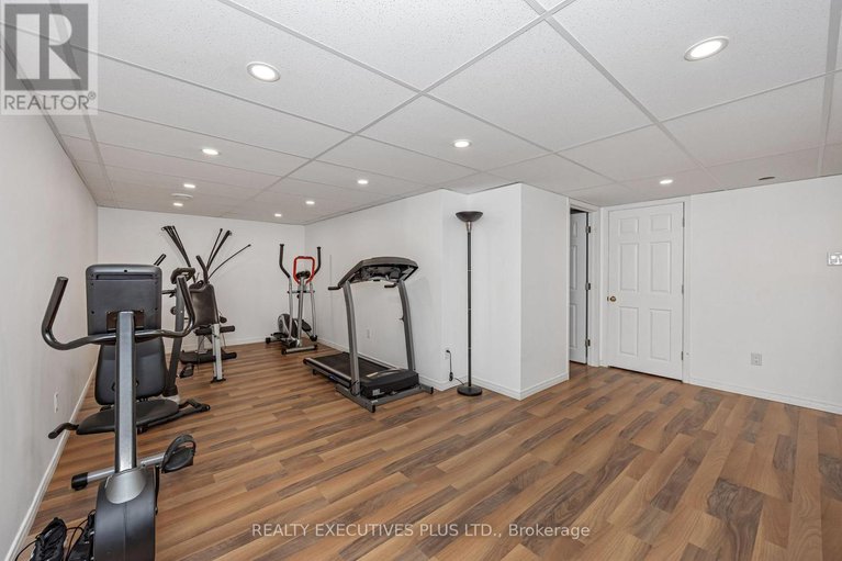 28777673/341-jasper-crescent/town-of-rockland/clarence-rockland/ontario/K4K0C9_25