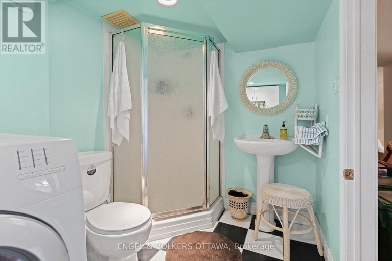 29466007/44-hampton-avenue/ottawa-west/ottawa/ontario/K1Y0N2_31