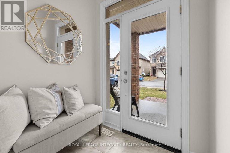 29609927/362-warmstone-drive/stittsville-north/ottawa/ontario/K2S0W3_2