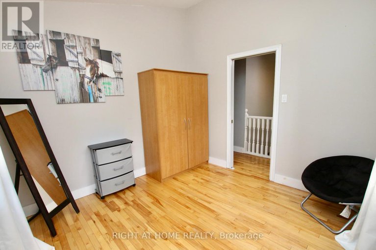 28500319/13928-connaught-road-s/north-dundas-winchester-twp/north-dundas/ontario/K0C1H0_20