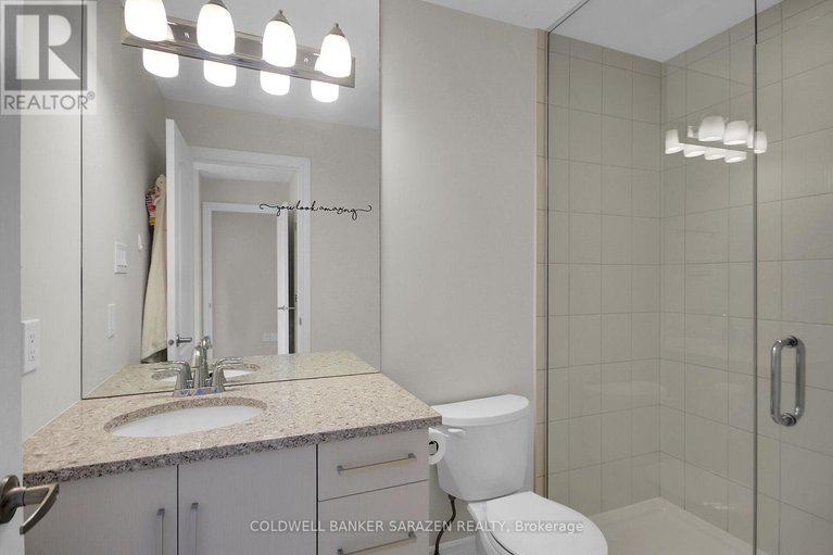 28401645/438-meadowbreeze-drive/emerald-meadowstrailwest/ottawa/ontario/K2M2T6_22