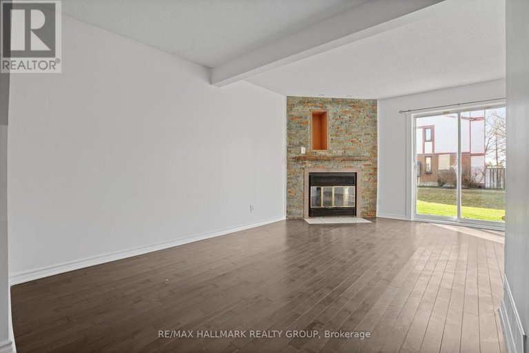 29632598/504-canotia-place/fallingbrookpineridge/ottawa/ontario/K4A2J3_13