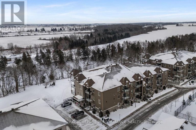 29223887/205-300-solstice-crescent/embrun/russell/ontario/K0A1W0_4