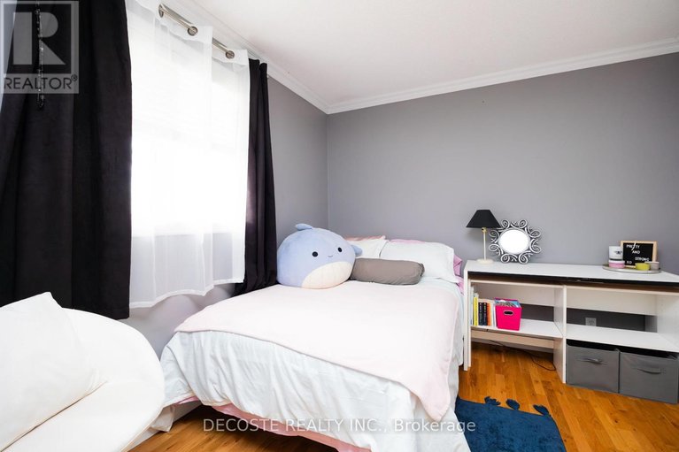 29630815/100-macleod-crescent/alexandria/north-glengarry/ontario/K0C1A0_27