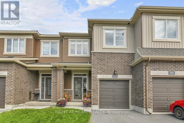 28304086/166-gardenpost-terrace/avalon-west/ottawa/ontario/K4A5G8_1
