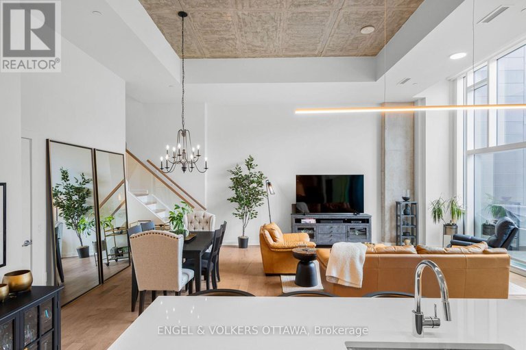 28418006/103-135-barrette-street/vanier/ottawa/ontario/K1L7Z9_16