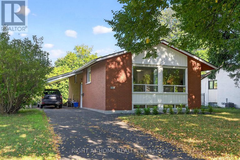 29114746/1153-adirondack-drive/kenson-park/ottawa/ontario/K2C2V2_1