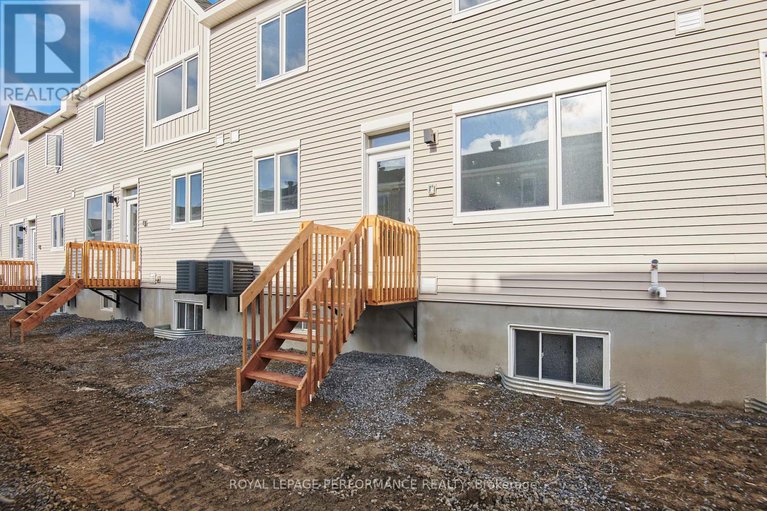 28336168/116-pizzicato-street/mer-bleuebradley-estatesanderson-park/ottawa/ontario/K1W0S2_44