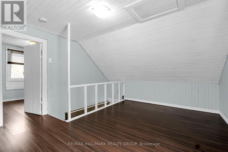 29155780/10450-clark-road/north-dundas-mountain-twp/north-dundas/ontario/K0E1S0_18