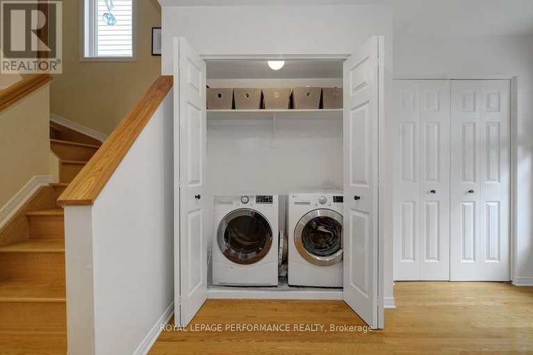 29081363/169-arcola-private/overbrookcastle-heights/ottawa/ontario/K1K4W9_24