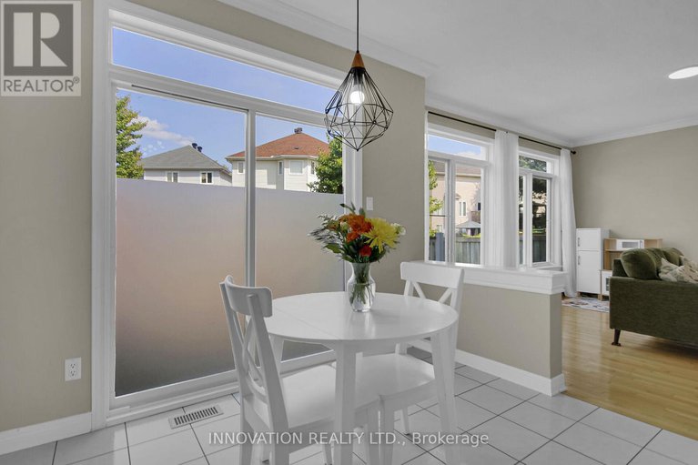 28841817/16-sauble-drive/bridlewood/ottawa/ontario/K2M2Y3_30