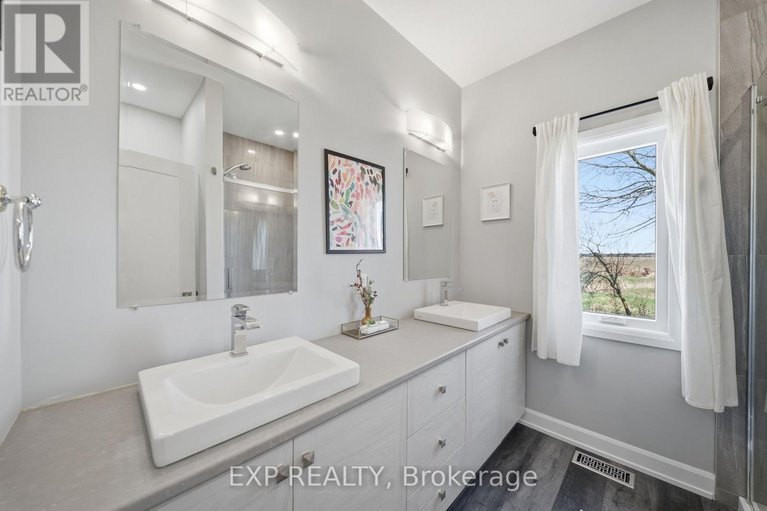 29650528/451-lancaster-lane/winchester/north-dundas/ontario/K0C2K0_16