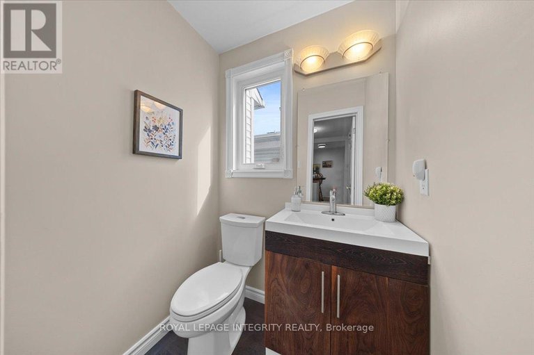 28813112/3759-autumnwood-street/emerald-woodssawmill-creek/ottawa/ontario/K1T2G7_7