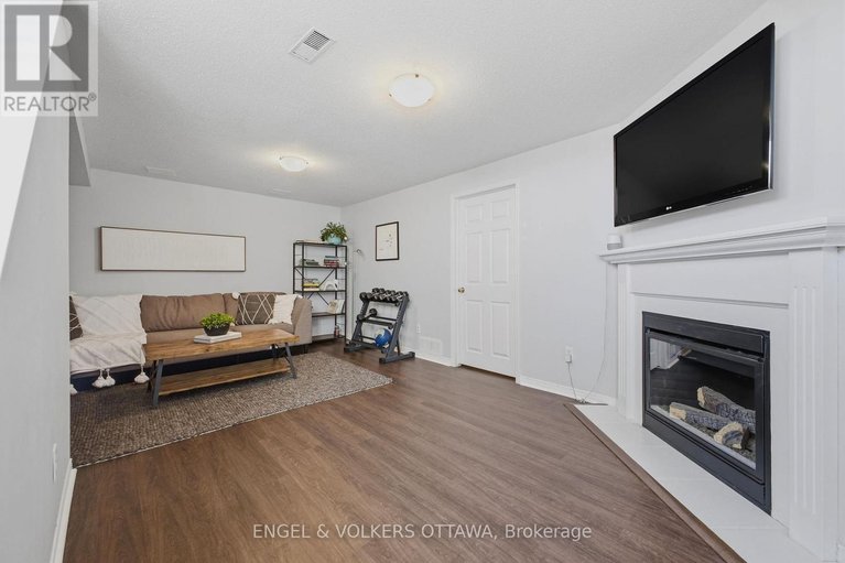 29640030/50-carwood-circle/carson-meadows/ottawa/ontario/K1K4V4_25