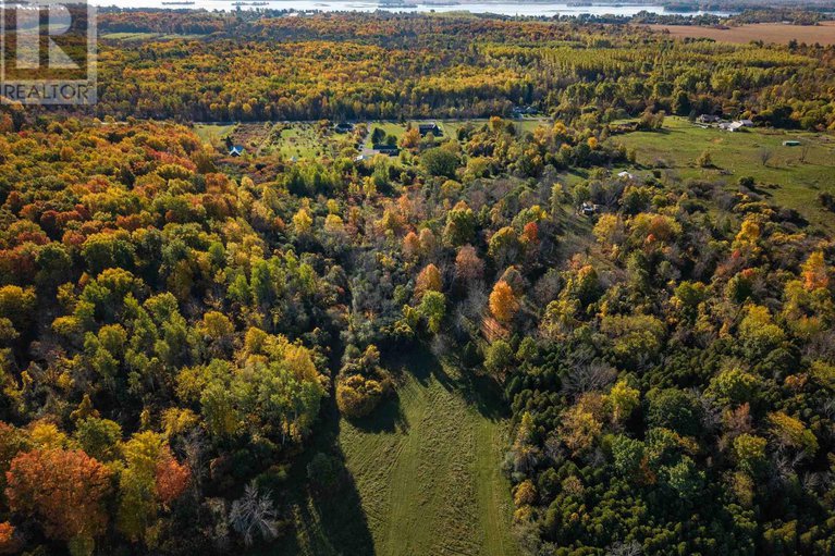 28962376/18785-paragon-road/south-glengarry-charlottenburgh-twp/south-glengarry/ontario/K6H5R5_26