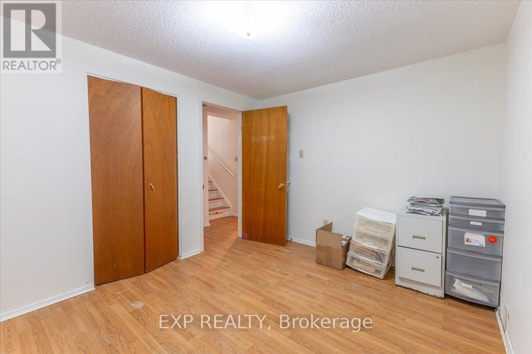 28574220/2209-fillmore-crescent/beacon-hill-north/ottawa/ontario/K1J6A1_19