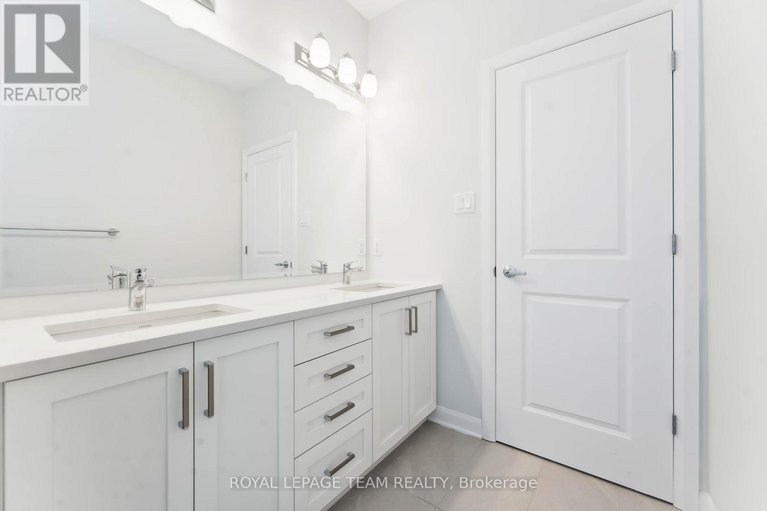 27736125/5045-abbott-street-e/ottawa/ontario/K2V0V2_29