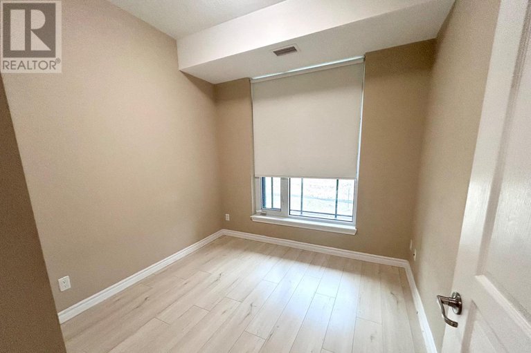28202268/201-100-roger-guindon-avenue/riverview-park/ottawa/ontario/K1G3Z7_20