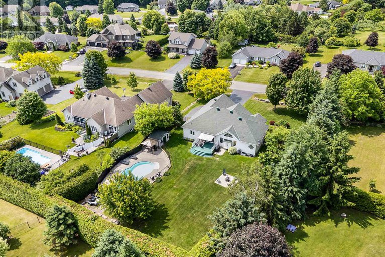 28499288/1147-fieldown-street/cumberland-ridge/ottawa/ontario/K4C1R7_43