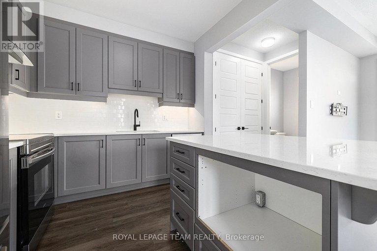 28879241/165-yearling-circle/richmond/ottawa/ontario/K0A2Z0_15