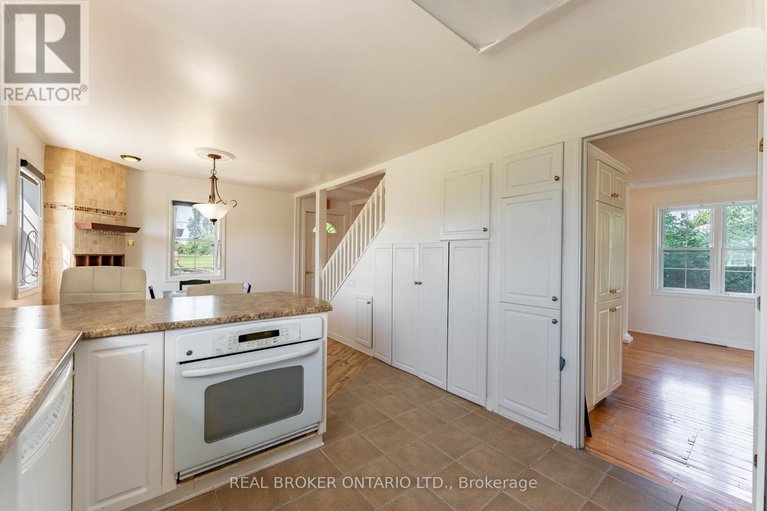 28575090/3449-sarsfield-road/cumberland-west/ottawa/ontario/K0A3E0_6