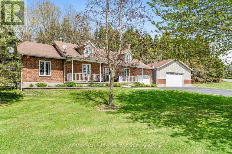 28552097/1211-lacroix-road/clarencerockland-twp/clarence-rockland/ontario/K0A2A0_3