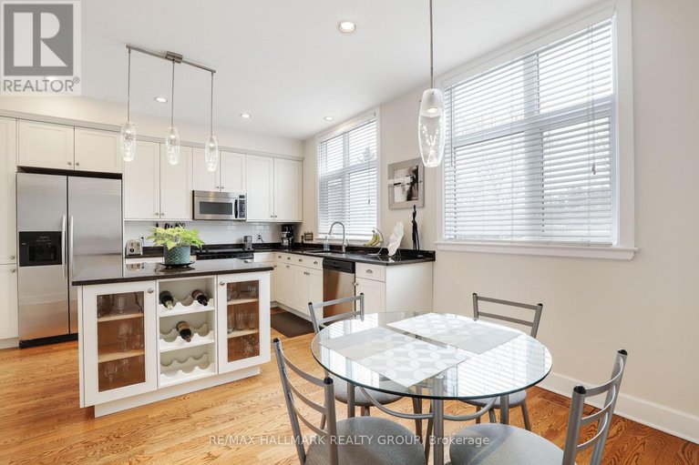 29354070/5-nautica-private-private/crystal-beach/ottawa/ontario/K2H1E5_18