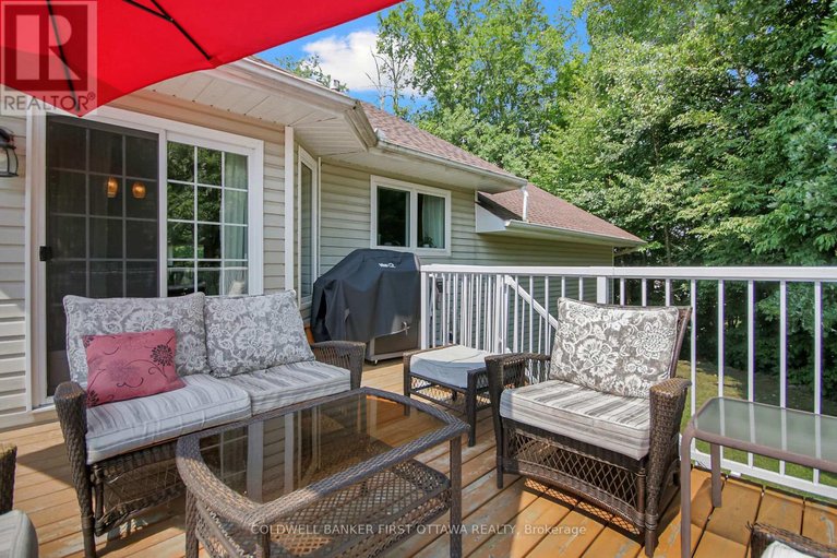 29480327/2960-ernside-crescent/cumberland-estates/ottawa/ontario/K4C1B6_45