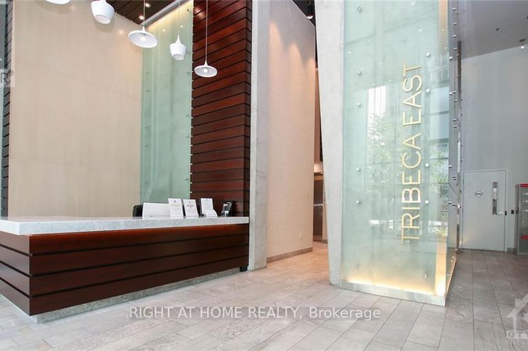 28668449/2306-40-nepean-street/ottawa-centre/ottawa/ontario/K2P0X5_26