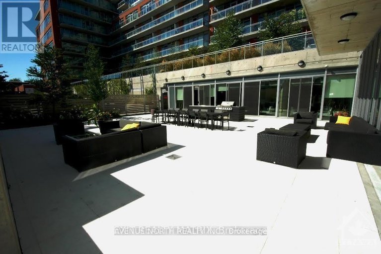 29443378/938-340-mcleod-street/ottawa-centre/ottawa/ontario/K2P1A9_25