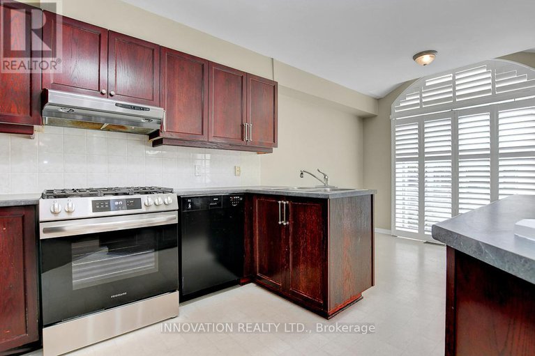 28994209/5-ipswich-terrace/morgans-grantsouth-march/ottawa/ontario/K2K3K4_7