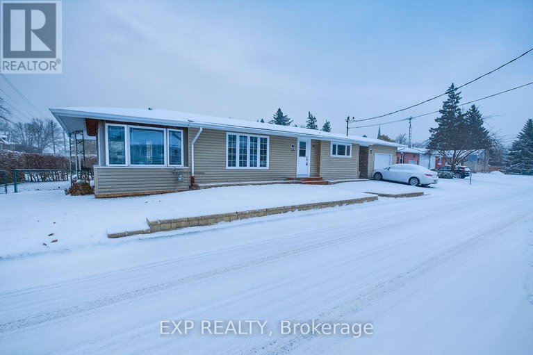 29180473/47-augusta-street/morrisburg/south-dundas/ontario/K0C1X0_1