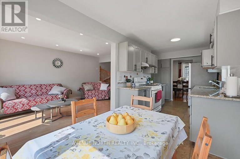 28782241/59-splinter-crescent/fairfield-heights/ottawa/ontario/K2B1B3_11