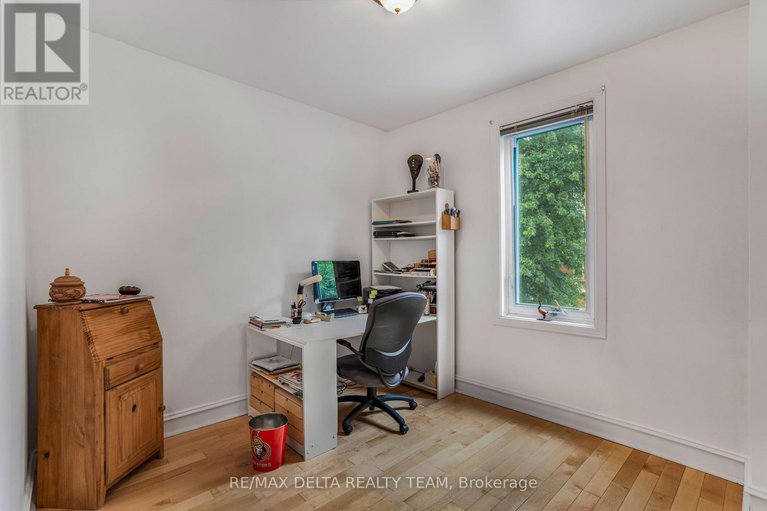 28737271/245-york-street/lower-town/ottawa/ontario/K1N5T9_16