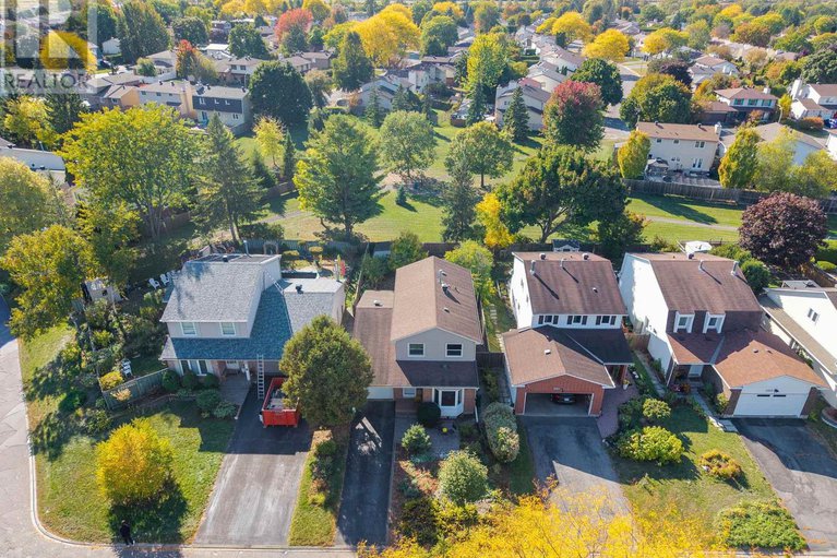 28963581/1155-sauterne-park/convent-glen/ottawa/ontario/K1C2H3_43