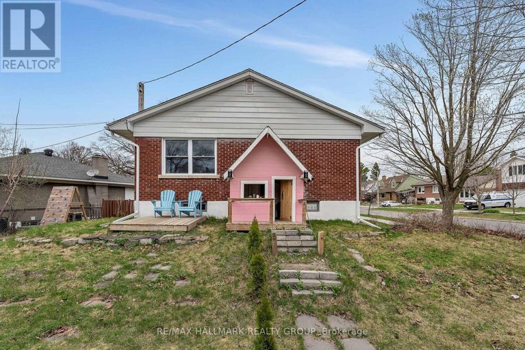 29684996/735-chapman-boulevard/elmvale-acres/ottawa/ontario/K1G1T7_36