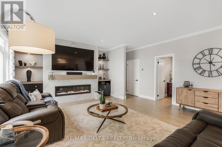 28439850/150-voisine-road/town-of-rockland/clarence-rockland/ontario/K4K1A1_21