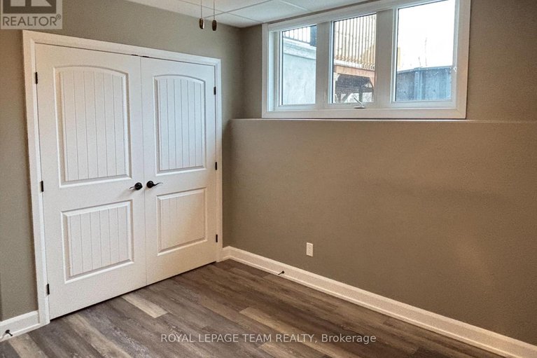 28362636/2500-kearns-way/osgoode-twp-north-of-reg-rd-6/ottawa/ontario/K4P1R9_31