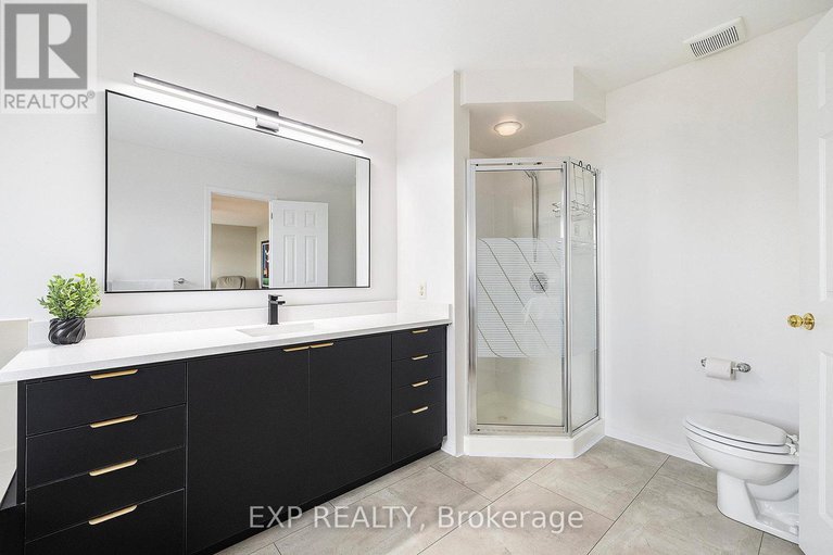 28647613/184-harbour-view-street-e/strandherd/ottawa/ontario/K2G7B4_26