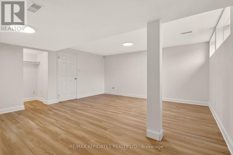 29163321/137-lilibet-crescent/ellwood/ottawa/ontario/K1V2A1_39