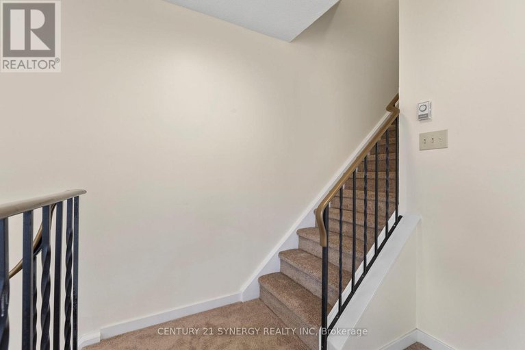 28701824/26b-sonnet-crescent/westcliffe-estates/ottawa/ontario/K2H8W7_13
