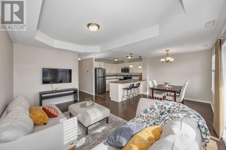 29437612/7-486-via-verona-avenue/longfields/ottawa/ontario/K2J6B3_12