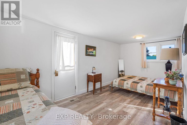 28882861/26-alexander-street-w/maxville/north-glengarry/ontario/K0C1T0_17