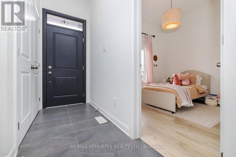 28611360/20-elmer-west-street/almonte/mississippi-mills/ontario/K0A1A0_3