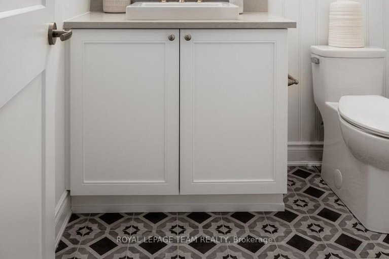 29471573/113-monty-private/north-grenville-twp-kemptville-south/north-grenville/ontario/K0G1J0_6