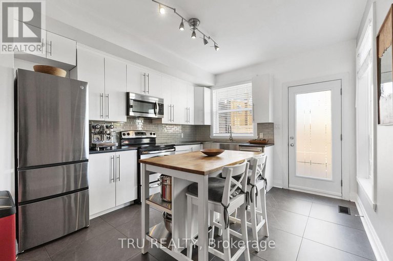 28944399/168-arthur-street/west-centre-town/ottawa/ontario/K1R7C4_9