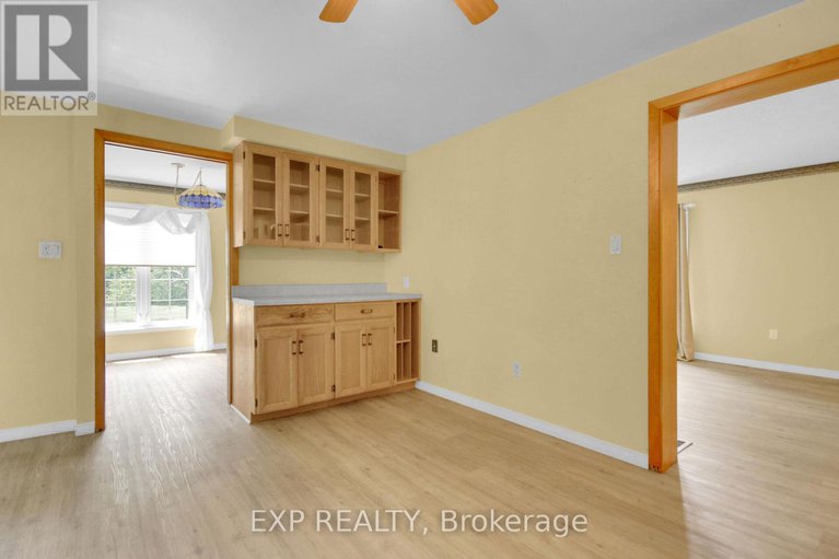 28592980/182-robertson-drive/lanark-highlands-lanark-village/lanark-highlands/ontario/K0G1K0_17