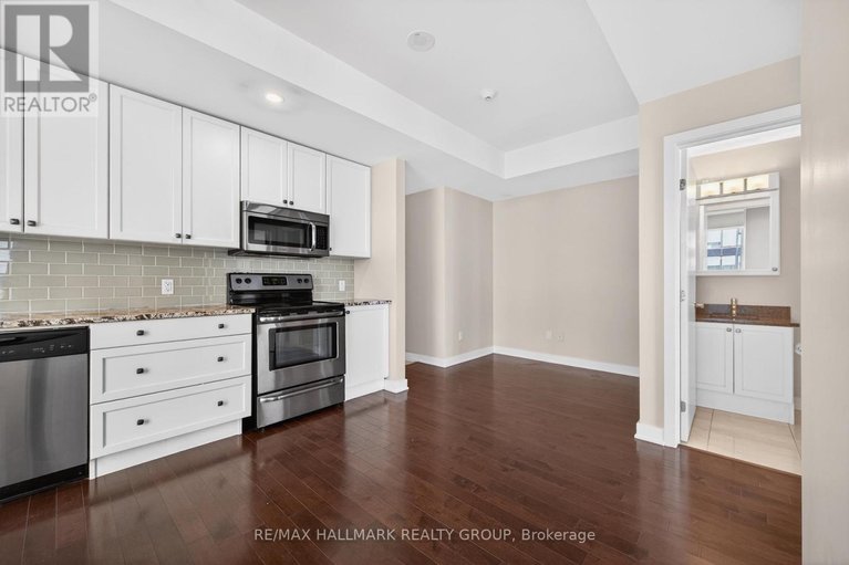 29572527/2104-179-metcalfe-street/ottawa-centre/ottawa/ontario/K2P1P7_9
